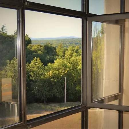 Semesterbostad Mas Ste Helene Céreste