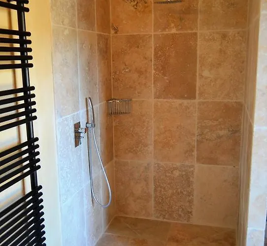 Mas Ste Helene * Céreste